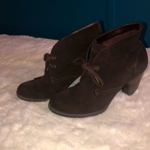 Indigo vitage boots  lie heel